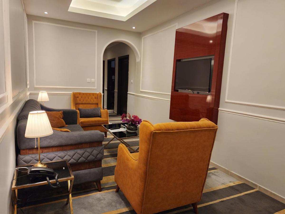 Hotel Rasis Furnished